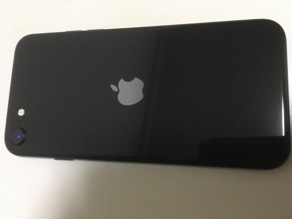 Apple iPhone SE（第2世代） 128GB ブラック SIMフリー (整備済み品) レビュー